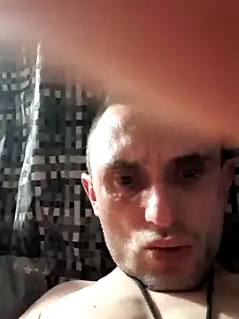 slamyke0 online show from 03-04-25, 10:16