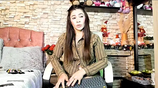 Carla expit online show from 12-19-25, 12:36