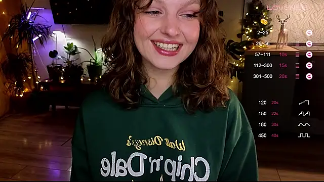 Snapshot of AliceKingsleigh chatting on 01-19-25, 01:43 AliceKingsleigh online show from 01-19-25, 01:43