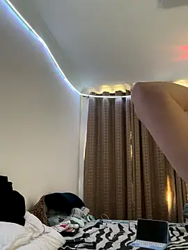 Patriciamoura69 online show from 09-10-25, 06:51