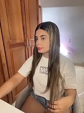 Miss valeriaa online show from 03-12-26, 08:57