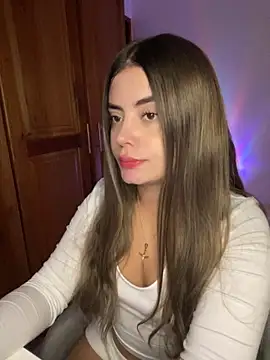 Miss valeriaa online show from 11-19-25, 10:21