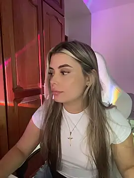 Miss valeriaa online show from 05-30-26, 07:41