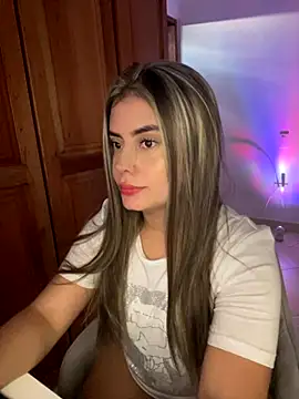 Miss valeriaa online show from 11-22-25, 10:08