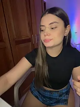 Snapshot of Miss_valeriaa chatting on 10-22-25, 10:41 Miss valeriaa online show from 10-22-25, 10:41