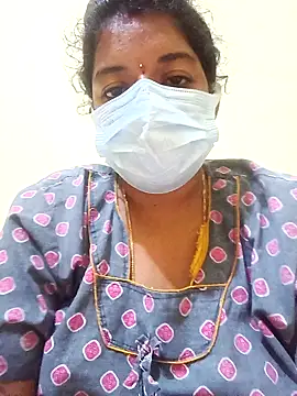 teddy-143 online show from 11-11-25, 04:57