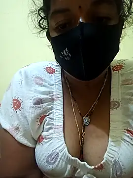 Snapshot of teddy-143 chatting on 10-29-25, 08:52 teddy-143 online show from 10-29-25, 08:52