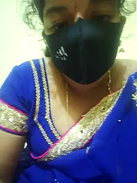 Snapshot of teddy-143 chatting on 10-14-25, 05:02 teddy-143 online show from 10-14-25, 05:02