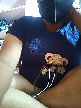 teddy-143 online show from 02-15-26, 07:42