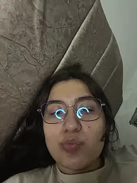yessi rose online show from 07-12-26, 11:38