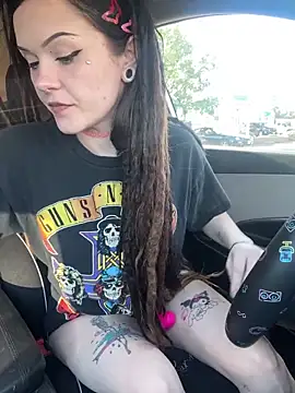 BlaizeyBBy online show from 10-10-25, 11:38