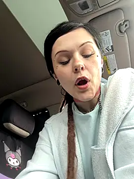 BlaizeyBBy online show from 09-10-25, 10:42