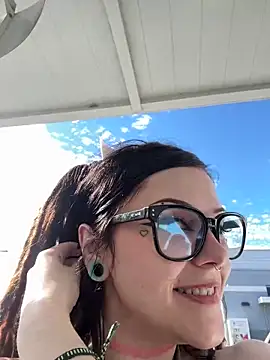 BlaizeyBBy online show from 09-30-25, 11:00