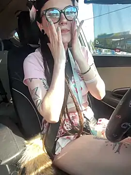 BlaizeyBBy online show from 09-25-25, 10:05