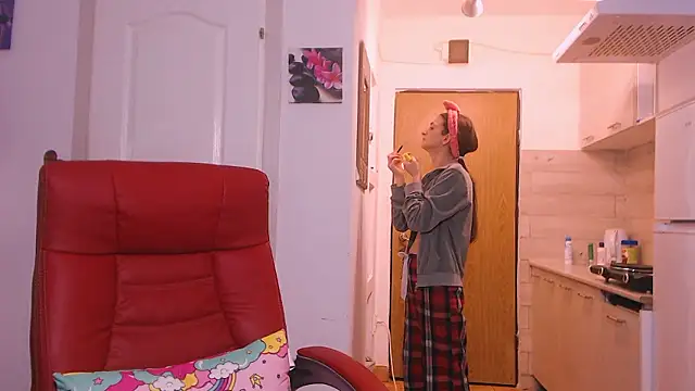 simyhvn online show from 01-19-26, 06:06