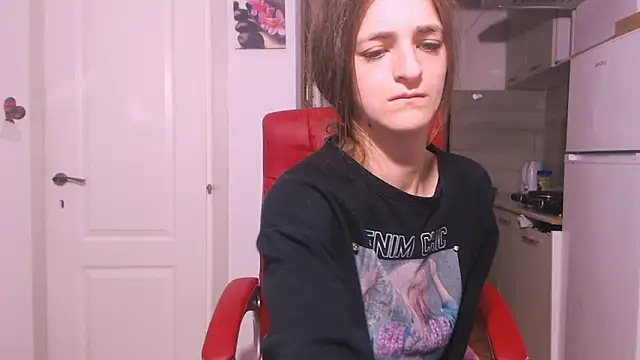 simyhvn online show from 12-18-25, 05:01