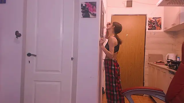 simyhvn online show from 10-28-25, 05:39