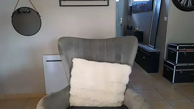 Snapshot of Sacha-xx chatting on 09-26-25, 11:50 Sacha-xx online show from 09-26-25, 11:50