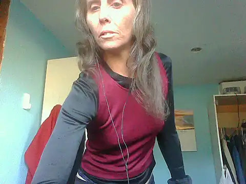 Snapshot of SexyRach75 chatting on 10-06-25, 03:02 SexyRach75 online show from 10-06-25, 03:02