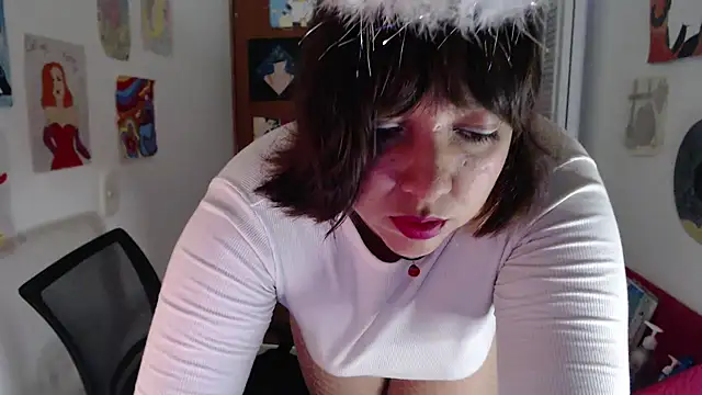 soynanabela28 online show from 10-30-25, 01:59