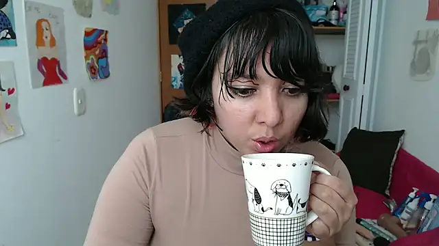 soynanabela28 online show from 09-19-25, 04:11
