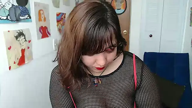 soynanabela28 online show from 05-11-26, 07:33