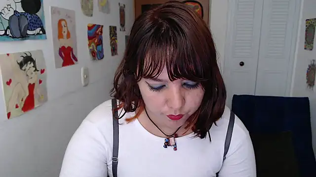 soynanabela28 online show from 04-14-26, 06:24