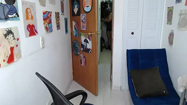 soynanabela28 online show from 04-10-26, 05:09