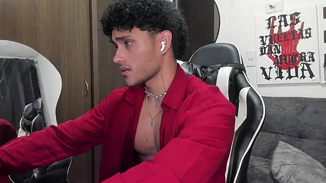 Alessandro Vanni online show from 02-10-26, 03:38