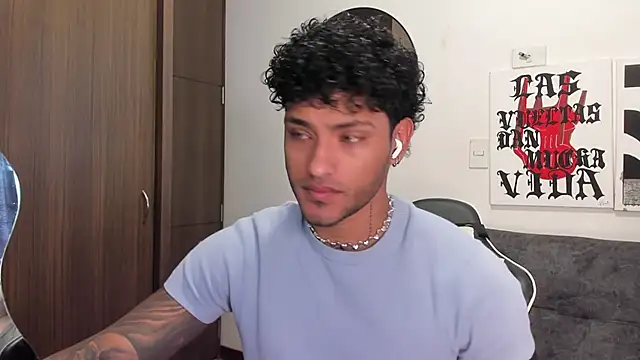 Alessandro Vanni online show from 01-16-26, 01:48