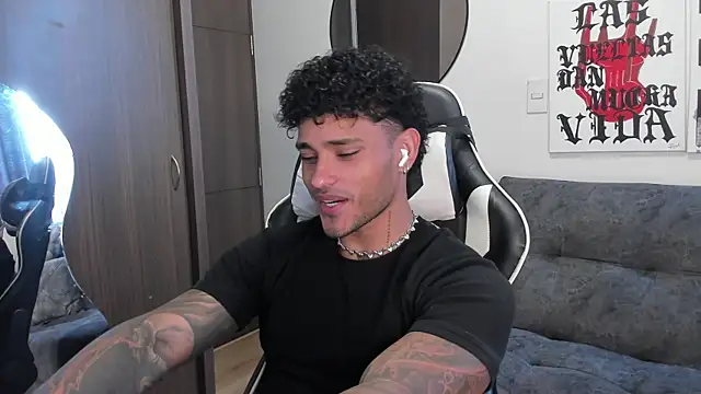 Alessandro Vanni online show from 12-20-25, 03:15