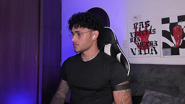 Alessandro Vanni online show from 03-20-26, 02:23