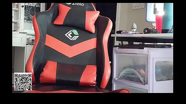 sugahfreeee online show from 04-28-26, 02:27