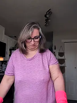 Canadian BBW online show from 02-09-26, 07:45