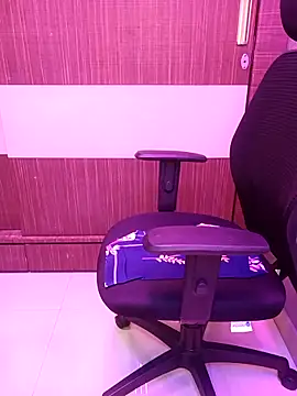 indian passion online show from 10-14-25, 06:19