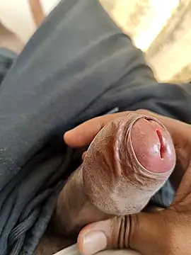 Tharki boys online show from 02-10-26, 09:52