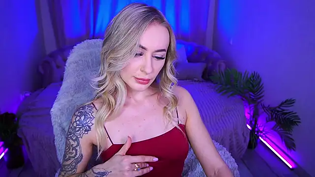 GraceCandy online show from 11-28-25, 09:59