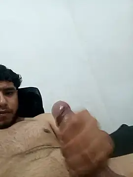 Snapshot of R3Y_S3X chatting on 03-05-26, 02:30 R3Y S3X online show from 03-05-26, 02:30