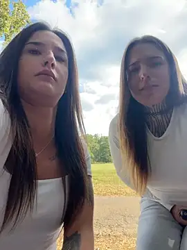 joanaelaa online show from 07-23-26, 04:14
