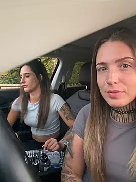joanaelaa online show from 07-17-26, 07:44