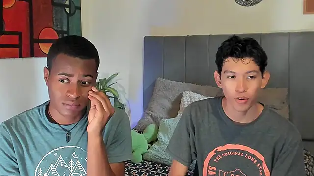 Snapshot of CrissBrownxxx chatting on 10-12-25, 05:03 CrissBrownxxx online show from 10-12-25, 05:03