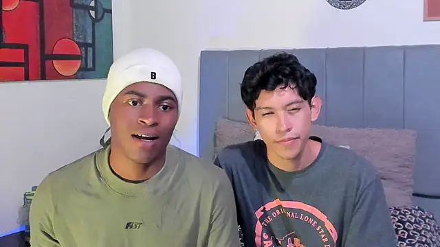 Snapshot of CrissBrownxxx chatting on 10-14-25, 01:17 CrissBrownxxx online show from 10-14-25, 01:17