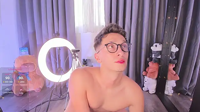 Thiago jones online show from 09-29-25, 08:58