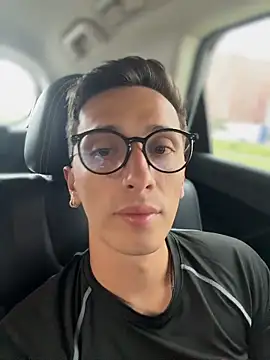 Thiago jones online show from 11-20-25, 08:31