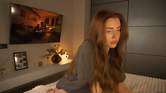 Snapshot of _Miss_Johansson_ chatting on 01-17-25, 12:42  Miss Johansson  online show from 01-17-25, 12:42