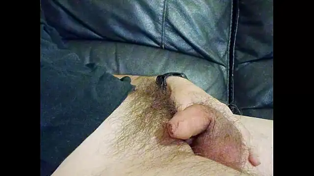 hairyuncut00 online show from 11-12-25, 02:48