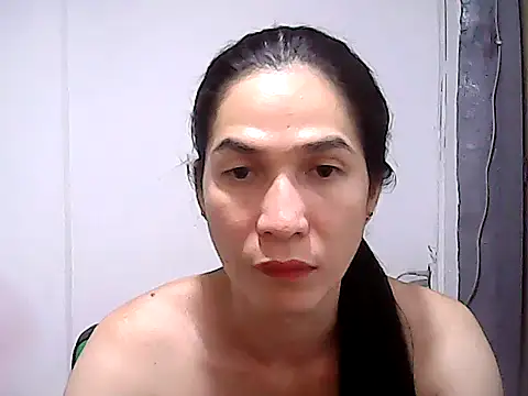 Snapshot of BigDickTrans chatting on 06-12-26, 03:10 BigDickTrans online show from 06-12-26, 03:10