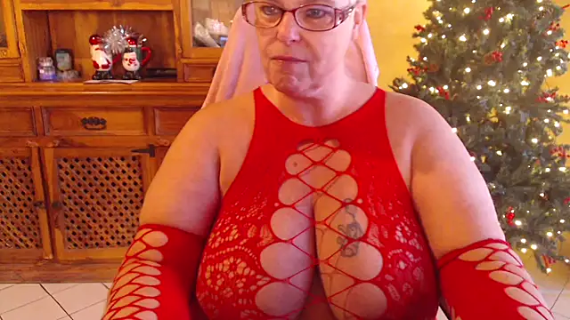 MISS LINDAH online show from 11-16-25, 06:29