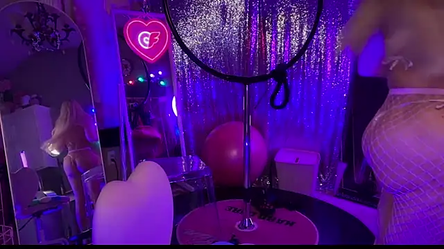 bimbotwerkqueen online show from 02-21-25, 01:11