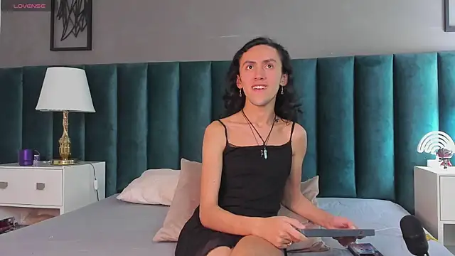 Karol fenixx online show from 02-13-25, 08:13